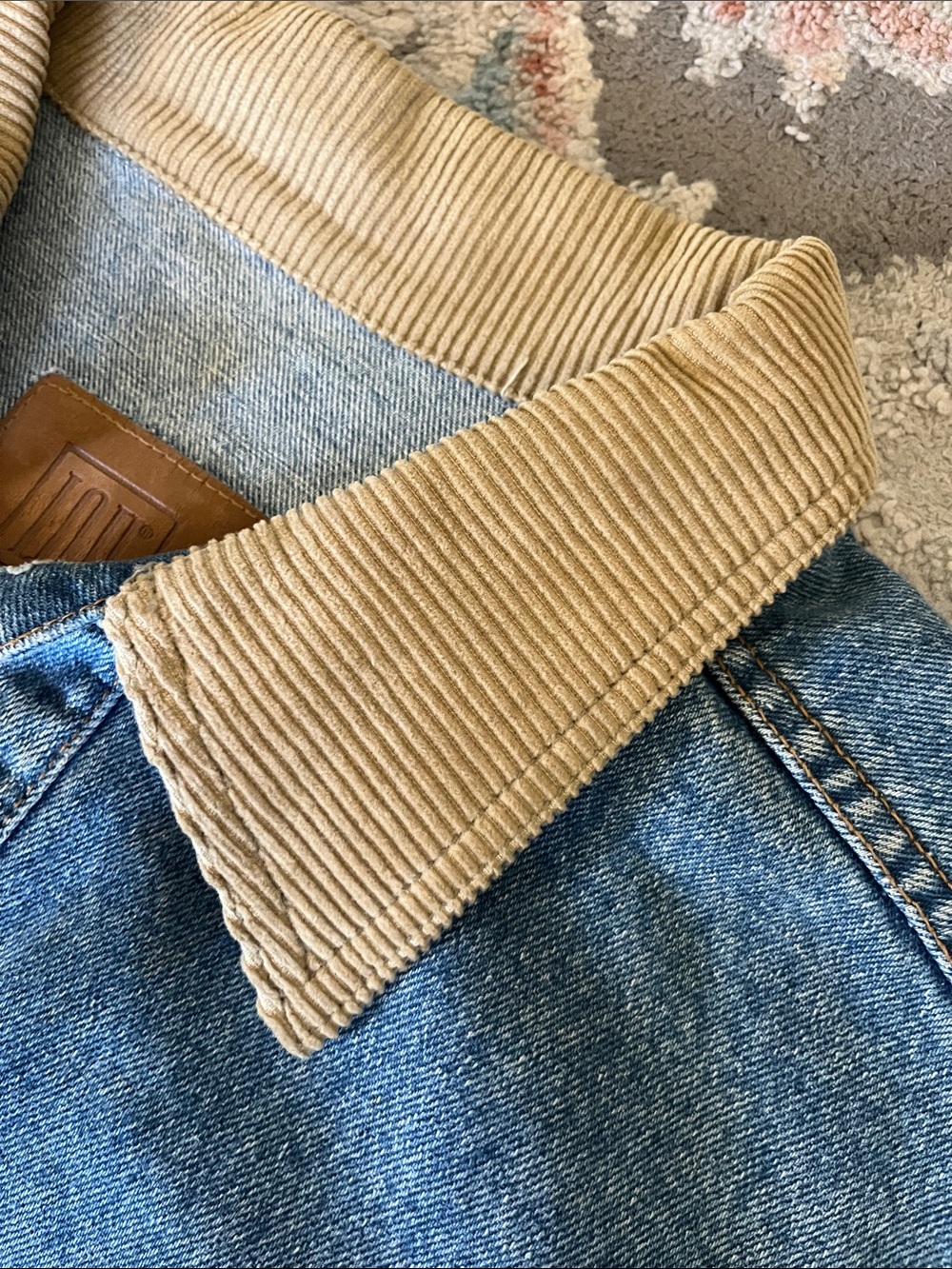 VTG 90s I.O.U. Denim Chore Jacket Barn Coat with Corduroy Collar - Picture 16 of 16